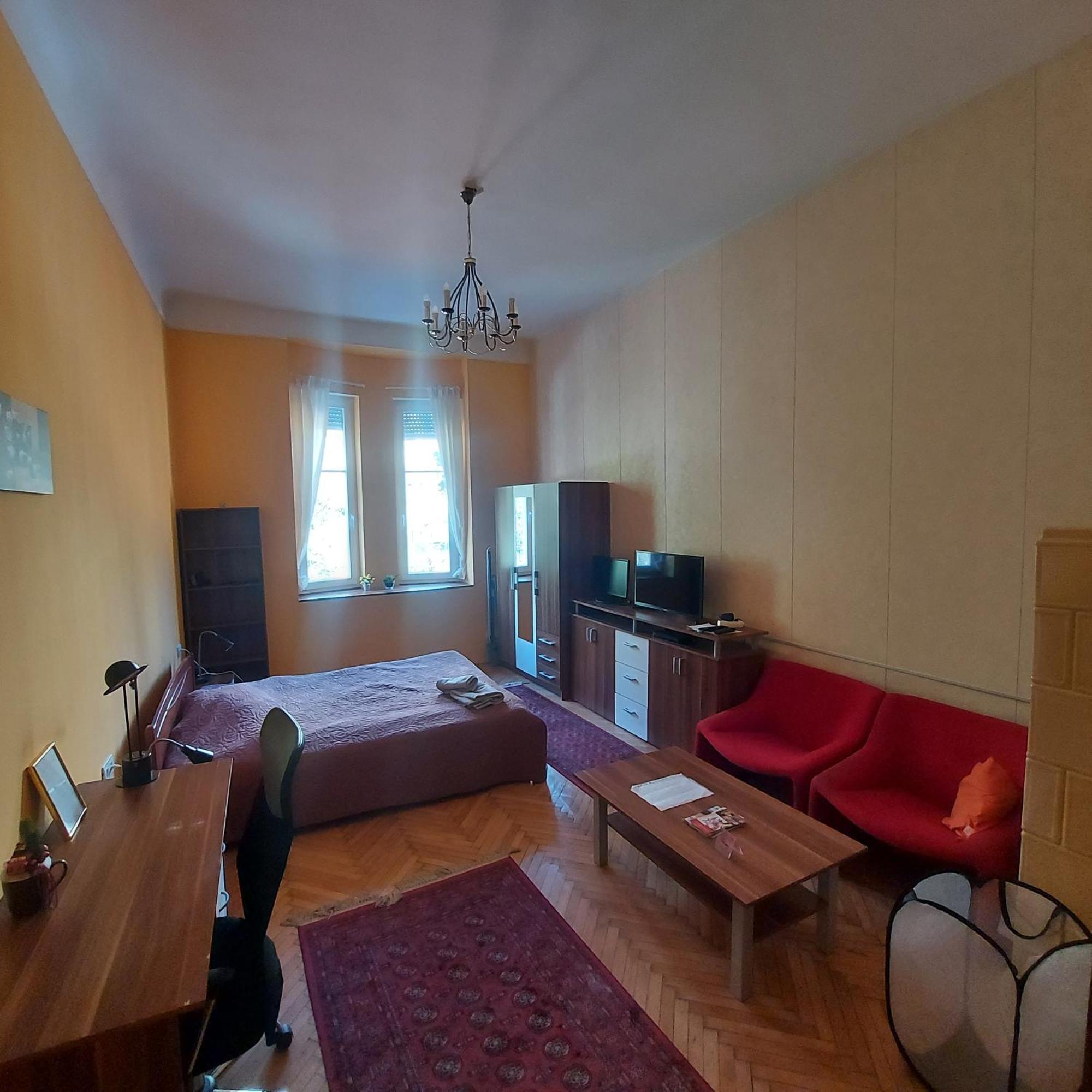 Cute Apartment Close To The Center Budapest Exterior photo